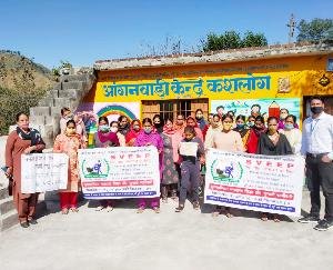 Solan: Through awareness rally in Gram Panchayat Kashlog, people were told the importance of voting