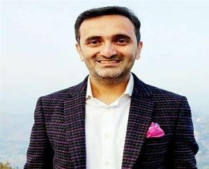 Shimla : Cash payment of the amount of apples purchased under Mandi Intermediate Scheme - Chetan Bragta