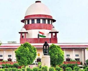 Supreme Court strict on increasing pollution in Delhi, directed to consider imposition of lockdown