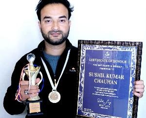 Karsog: Sushil Kumar honored as best co-writer of the year 2021