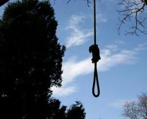Indora: Youth commits suicide by hanging from tree