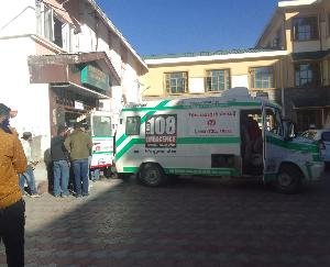 Road accident occurred in Rohru, the injured were referred to Shimla