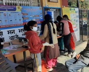 Darlaghat: Samples of Kovid-19 test taken in Government Senior Secondary School, Ghanaghat