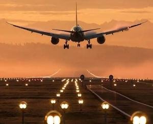 Passenger flights between Singapore and India will be restored from November 29