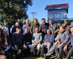 Collective photo Masha Allah, rest God