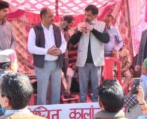 Dadlaghat: Local people's protest demonstration stopped on the eighth day in Gram Panchayat Surajpur