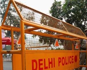 Panic caused by poisonous gas in Delhi's RK Puram, 5 people hospitalized