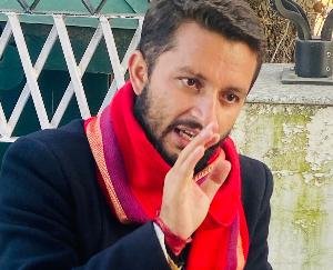 शिमला :वीरभद्र सिंह की प्रतिमा रिज पर जल्द स्थापित नहीं की तो सरकार के खिलाफ़ बैठूंगा धरने पर : कौशल मुंगटा