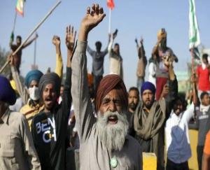 Amidst the news of split in the farmers' movement, the meeting of farmers' organizations on the Indus border canceled