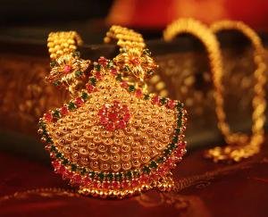 Gold prices fall, know today's gold price