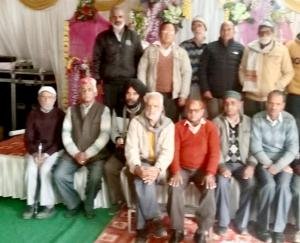 कुनिहार :- पेंशनर्ज वेलफेयर उप इकाई की मासिक सभा का किया आयोजन 