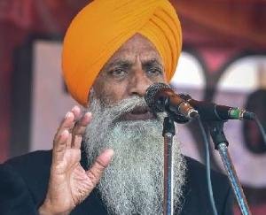 Farmer leader Gurnam Chadhuni launches 'Syukt Sangharsh Party' in Chandigarh