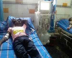 Indora: Poor parents pleaded for financial help from the government for the treatment of their son