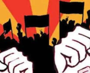 Dadlaghat: Unemployed Shastri teachers protested by celebrating the anniversary of the result of the commission