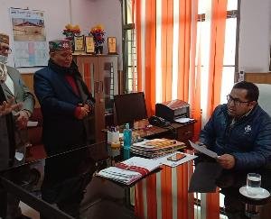 Kangra: Maa Jwala Jan Kalyan Sabha Jwalamukhi submitted a memorandum to the administration