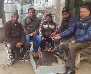 Kangra valley in the grip of cold wave due to rain and snowfall