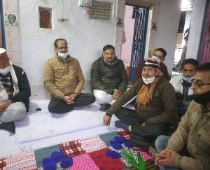 जयसिंहपुर : आशापूरी मंदिर लंबागांव के जीर्णोद्धार के लिए हरसंभव सहायता करेंगे विधायक रविंद्र धीमान