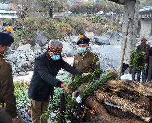 धर्मशाला : खनियारा निवासी स्वतंत्रता सैनानी चरणजीत सिंह गुरुँग का राजकीय सम्मान के साथ अंतिम संस्कार