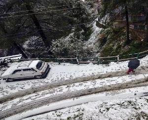 Shimla: Electricity and water supply restored in snowfall affected areas: Chief Minister