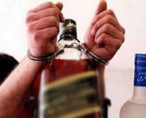 Jwalamukhi: Police recovered five bottles of country liquor