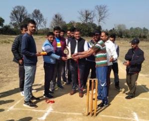 Jawali: Shibothan team victory in the semi-final match of cricket