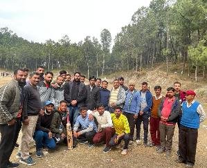 Darlaghat: Youth Cricket Committee Bhayankhari organized cricket tournament