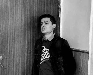 relatives of Divyanshu of Nehran Pukhar trapped in Ukraine pleaded with the state and central government