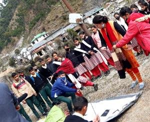 Three days training was given to the students studying in tourism