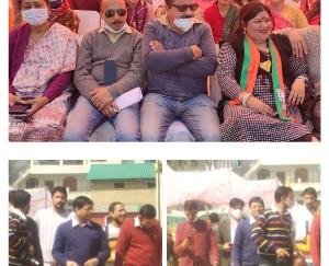 Anurag Thakur kept distance from media personnel in the program of Women's Day