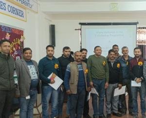 Organizing the congratulation ceremony for the entrepreneurs of automobile workshops