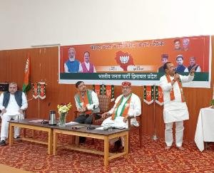  For the last four years, the benefits of CM poor welfare schemes have reached: BJP