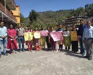 second day of the Road Safety Week, organized the cartoon, painting and essay writing competition