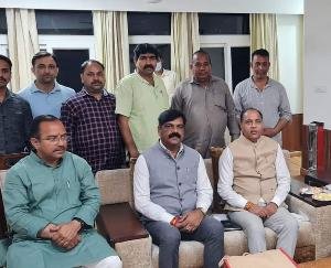 Delegation met Chief Minister in the presence of State President Suresh Kashyap