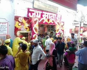 Third Navratri 11 thousand devotees got their head