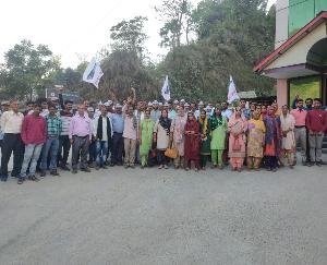 Arvind Kejriwal and Bhagwant Mann received a grand welcome at Victoria Bridge