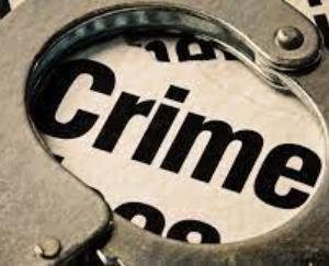 Woman arrested with illegal liquor