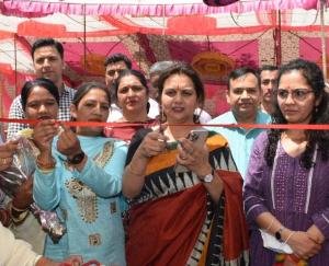Solan: Health fair and women empowerment program organized in Arki