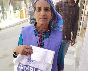 Karsog: Mani Devi, 58, showed honesty by returning a bag full of necessary documents and money.