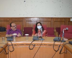 Precautionary corona vaccine will be taken in private health institutions only