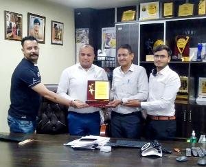 Curetech Group got the award for its outstanding achievements in the field of quality pharmaceutical manufacturing