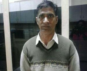  Minor driving without helmet at high speed