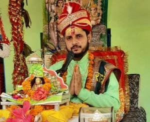 Worshiping Lord Shiva's Jyotirlinga frees from all sins: Sumit Shastri