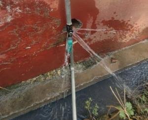 material used by the contractor to install the tap is getting damaged