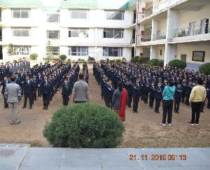 छात्रों तथा अध्यापकों ने ली प्रतिज्ञा,नशे को कहेंगे न