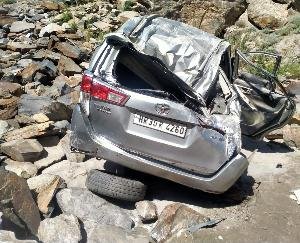 Reckong Peo: A car crashed on the banks of river Sutlej near Spilo, one killed, two injured
