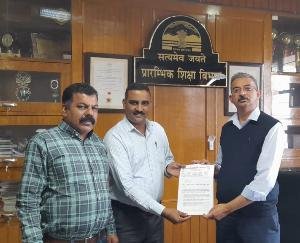  Himachal Pradesh Science Teachers Association handed over demand letter