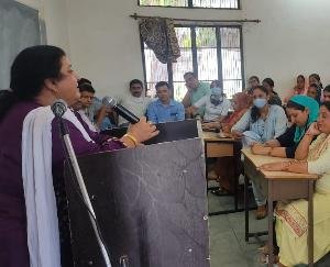 Dialogue program organized in school
