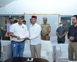  Governor visited the blood bank under construction of Nalagarh