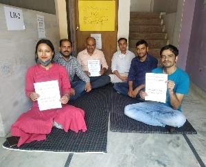 movement of the college federation teachers continued even on the 13th day