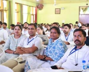 Top leadership appreciated the people's movements of Himachal Youth Congress